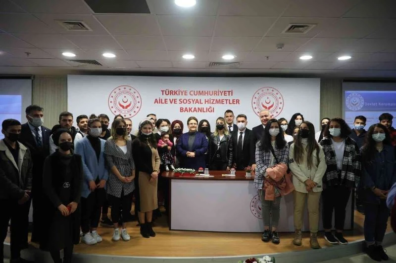 Devlet korumasındaki bin 50 genç kamu kurum ve kuruluşlarına yerleştirildi
