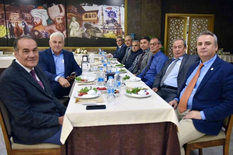 Manisa CBÜ 30 Kasım Dünya Şoförler Günü düzenlenen kahvaltı etkinliği ile kutlandı
