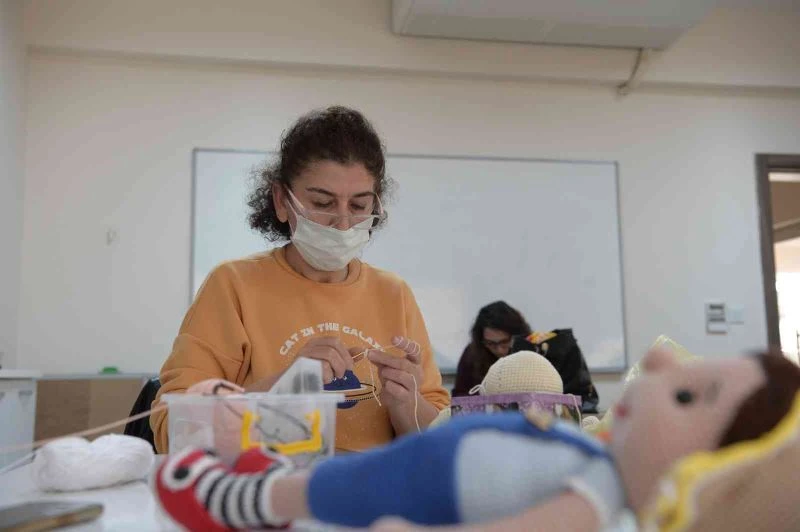 OSMEK kursiyerlerinden organik oyuncaklar
