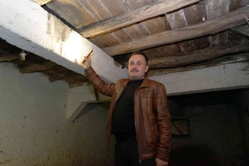 1 haftada 5 kez yandı: Bu evi kim yakıyor
