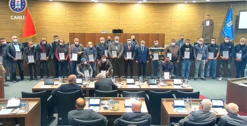 CHP’li meclis üyesinin ’takke’ rahatsızlığı
