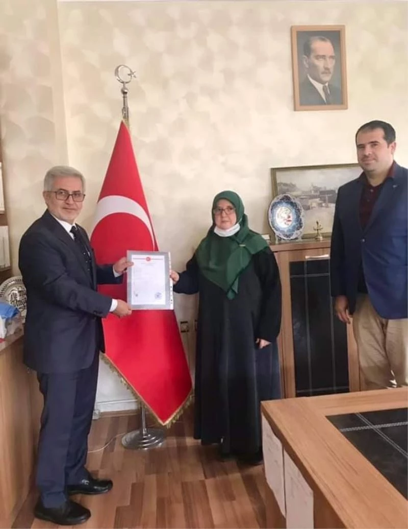 Kur’an kursu yapılması için arsasını bağışladı
