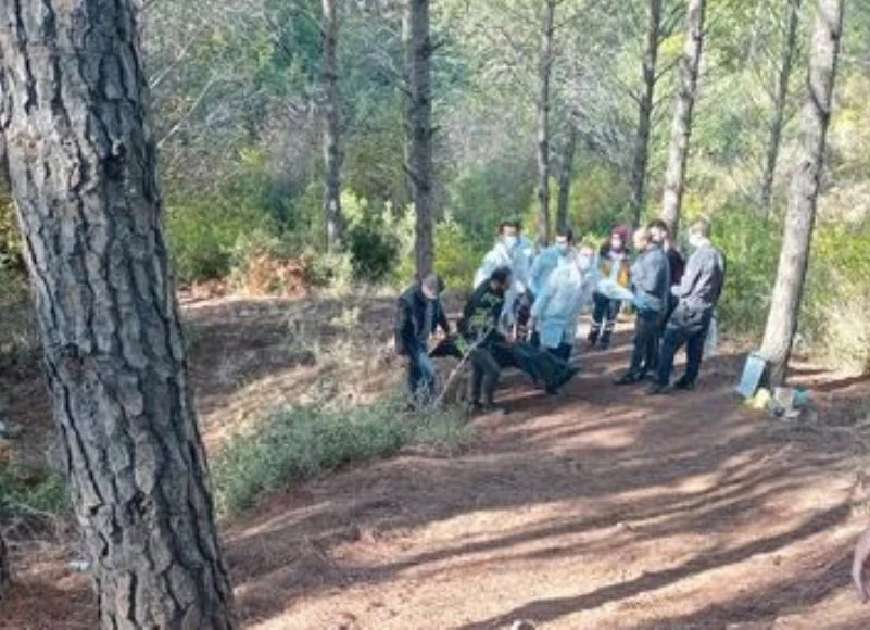 Osmaniye Asri Mezarlıkta İntihar Etti