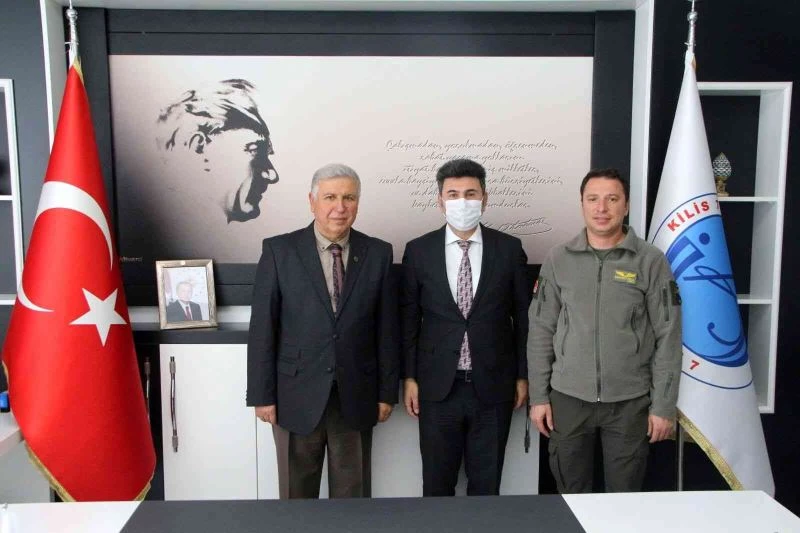 THK Kilis Şube Başkanı Tırnaksız Rektör Karacoşkun’la bir araya geldi
