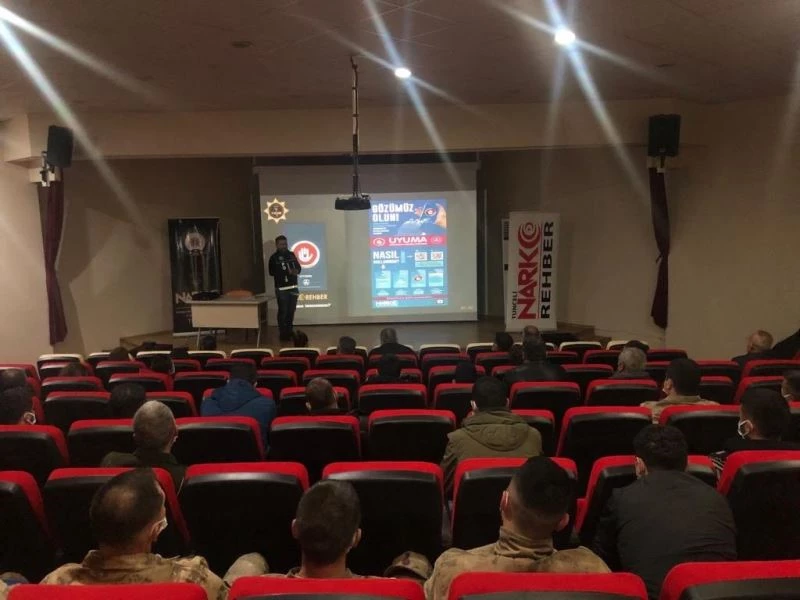 Tunceli’de vatandaşlara ‘Narkorehber’ eğitimi verildi
