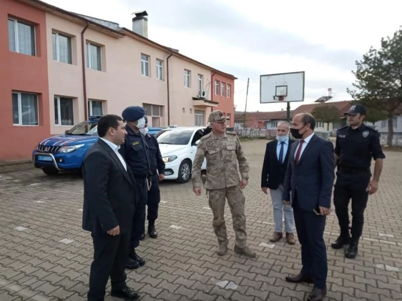 Bilecik 2. Jandarma Eğitim Tugay Komutanlığından eğitime destek
