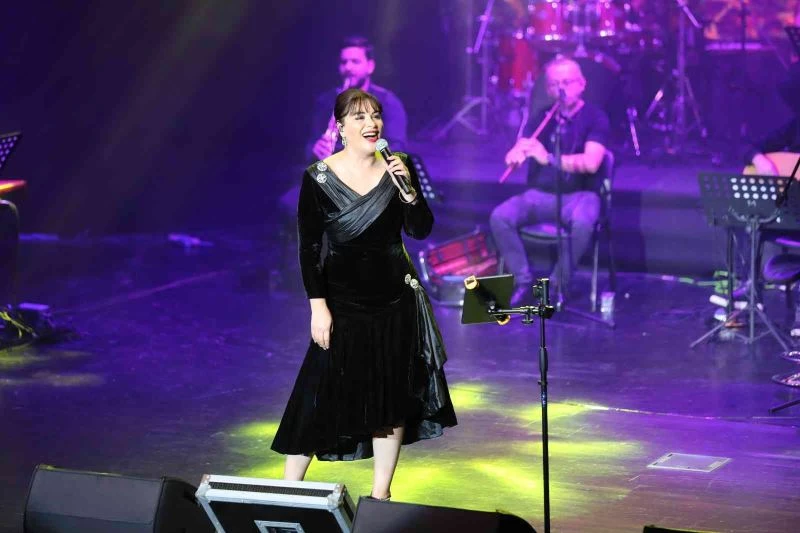 Zara, Başakşehir’de kulakların pasını sildi
