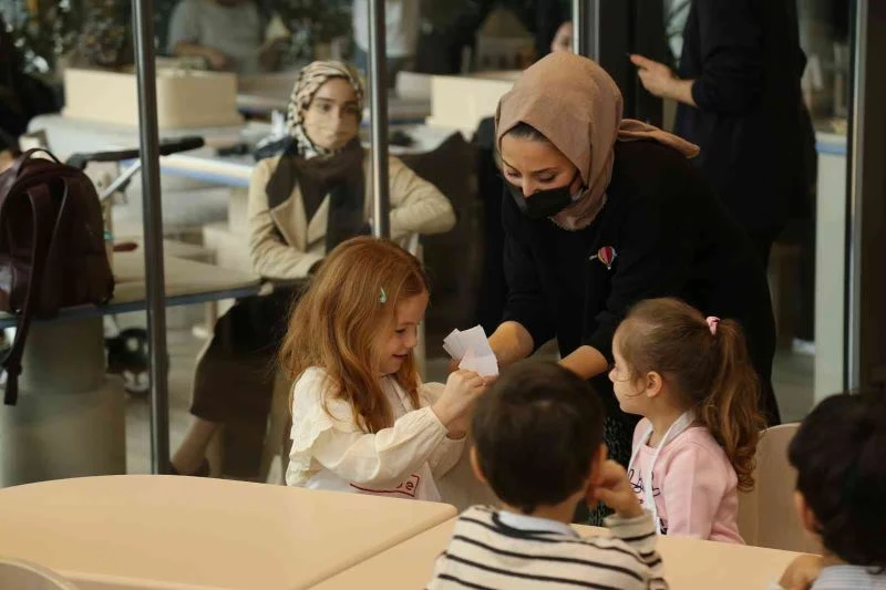 Ketebe Çocuk, Dünya Çocuk Kitapları Haftası kapsamında çocuklarla etkinlik düzenledi
