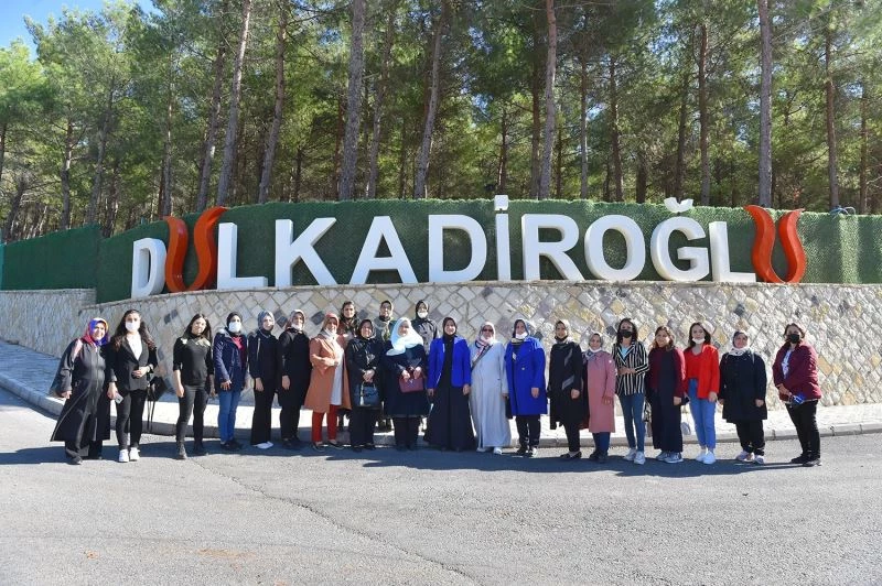 AK Partili kadınlardan Başkan Okay’a tarih ve turizm övgüsü
