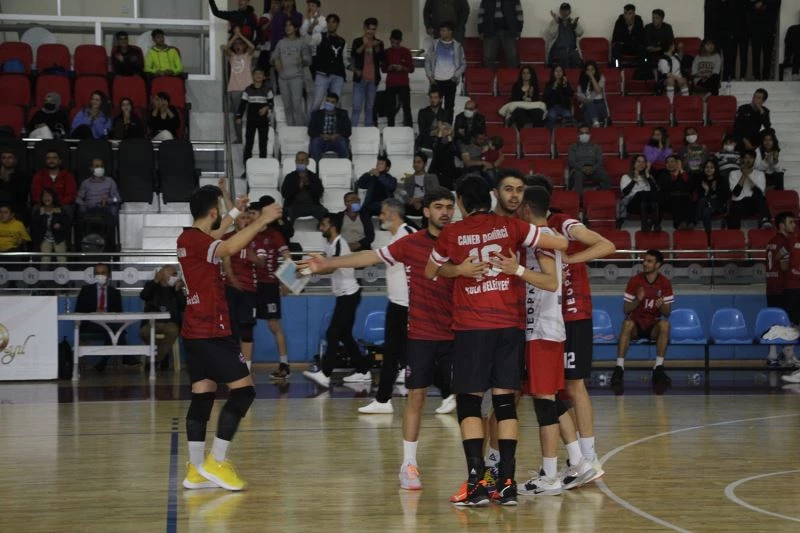 TVF Erkekler 1. Ligi:Jeopark Kula Belediyespor: 3 - Kocaeli BŞB Kağıt Spor:2
