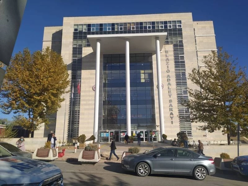 Genç kıza 6 yıl boyunca tacizde bulunan şahıs 30 yıl hapis cezasına çarptırıldı
