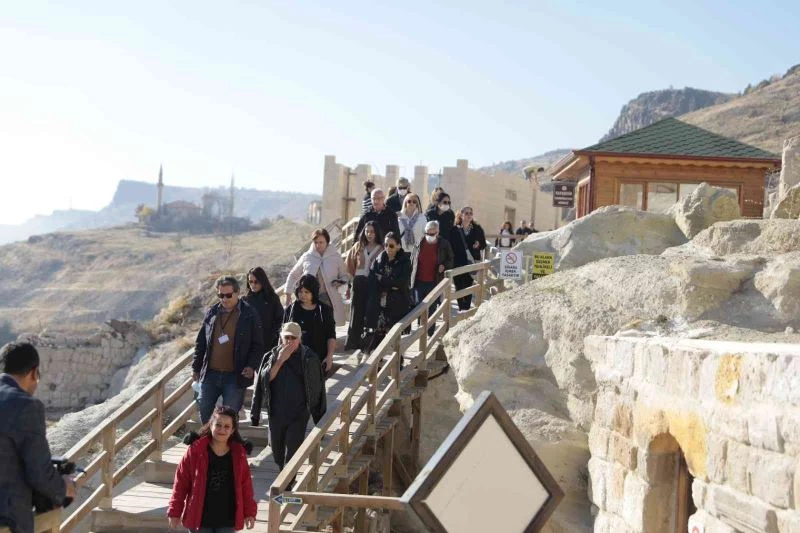 Yunanlılar Kapadokya’yı gezdi
