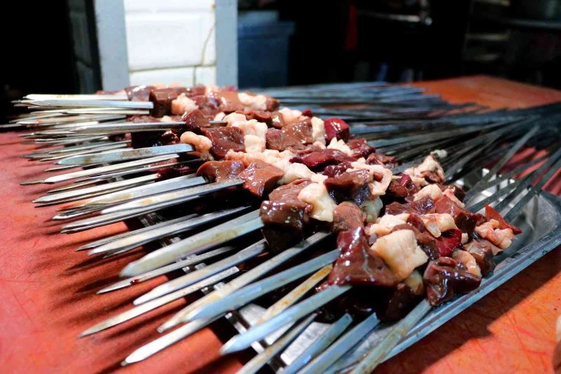 Adana’da ciğer karaborsa oldu
