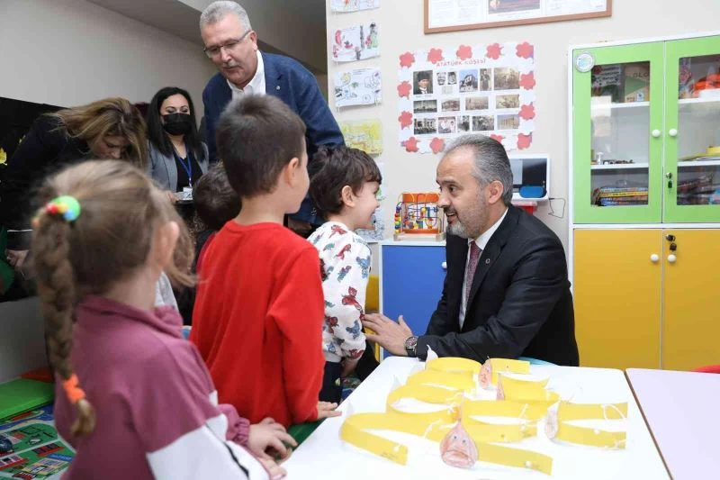 Karacabeyli minikler artık “Ana Kucağı”nda
