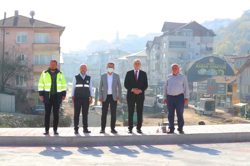 Başkan Yüce: “Sakarya Köprülü Kavşağı’nı bu hafta iki yönlü olarak trafiğe açacağız”
