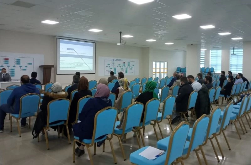 Bayburt Üniversitesinde yatay geçiş, intibak ve muafiyet işlemleri bilgilendirme toplantıları yapıldı
