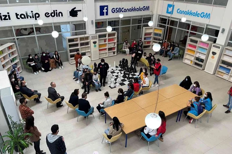 AK Parti’li İskenderoğlu: “Çanakkale ruhunu hayatımızın her alanında yaşamalıyız”
