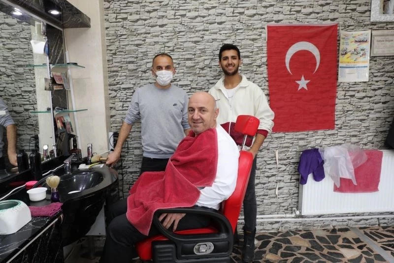 Siftah tıraşı Başkan Bıyık’tan
