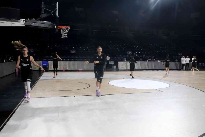 Milliler, Slovenya ve Polonya maçlarının hazırlıklarına başladı
