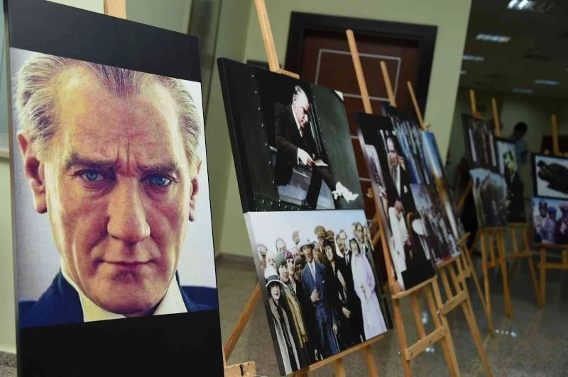 Tarsus Belediyesi, Atatürk’ü sergi, konferans ve sevdiği şarkılarla andı
