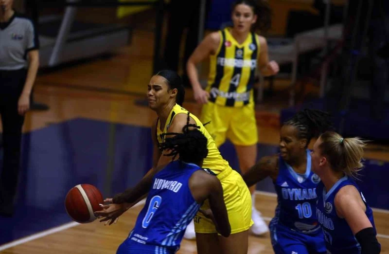 Fenerabahçe farklı kazandı
