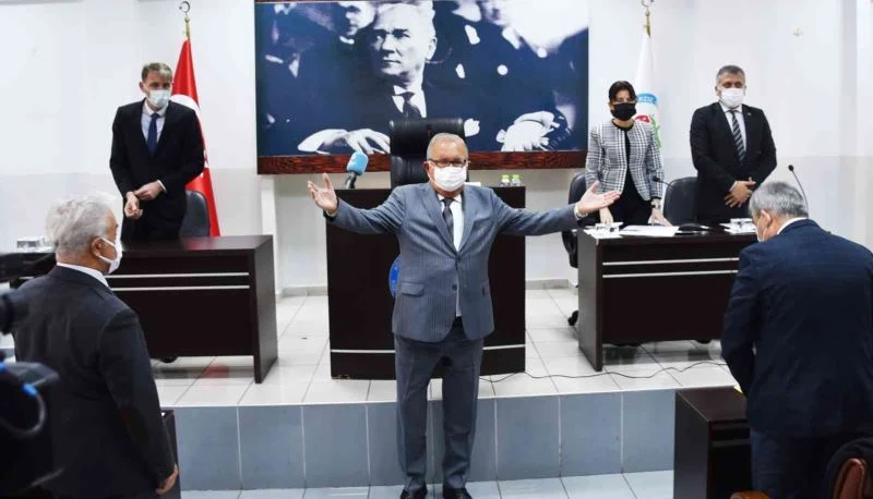 Ereğli Belediye Başkanı Posbıyık: “İskan mağdurlarının su ücretlerini indiriyoruz”
