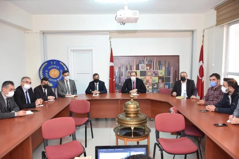 Doğru Tercih Başarılı Gelecek Eğitim Çalıştayında rapor sunumu yapıldı
