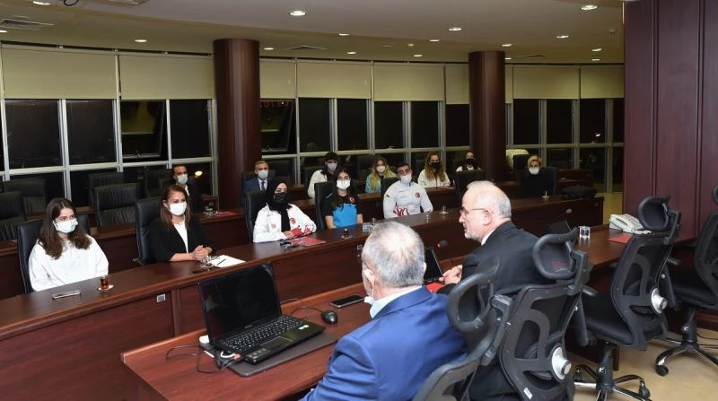 OMÜ şampiyonlarını ağırladı
