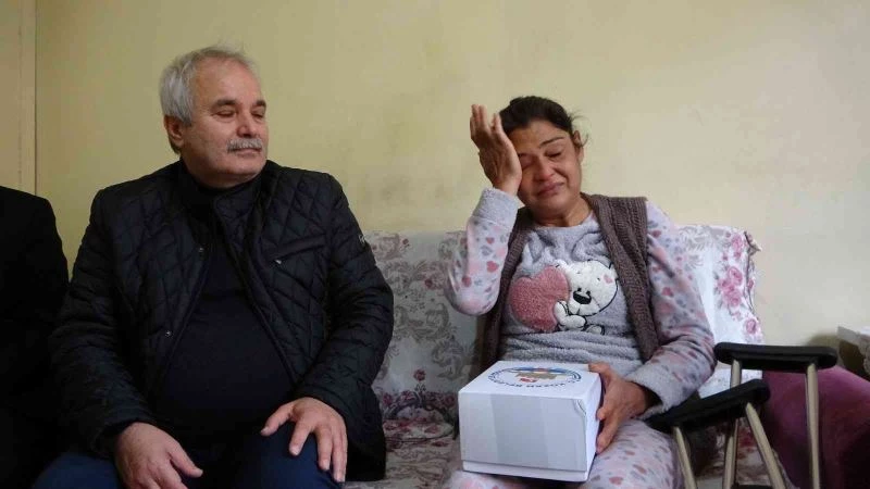 Hırsız mağduru engelli kadının gözyaşları sevince dönüştü
