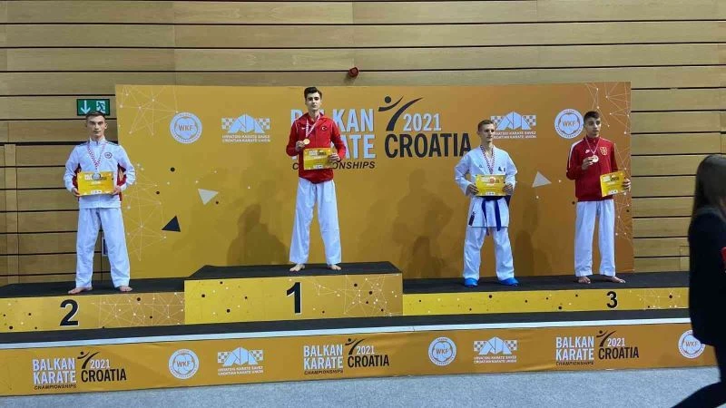 Kağıtsporlu Mert Halıcı Balkan şampiyonu oldu
