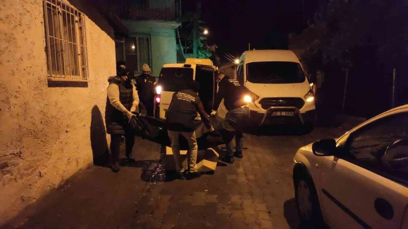 Kapıyı kırdı ama oğlunu kurtarmadı
