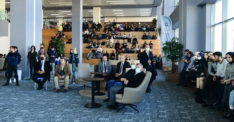 ‘Genç Ofis’ ETÜ kampüsünde açıldı
