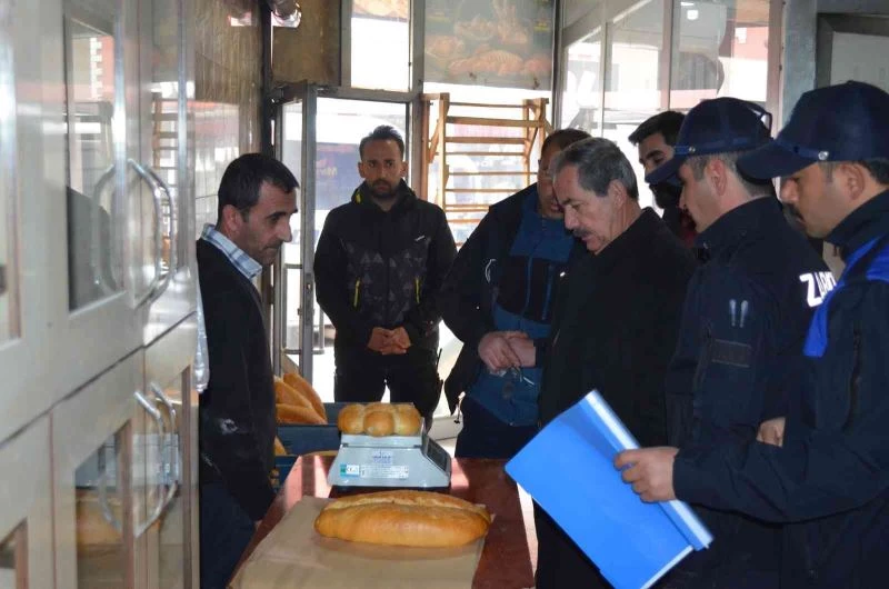 Başkan Gürsoy’dan fırın denetimi
