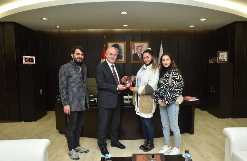 Rektör Ünal’dan kahve üreterek markalaşan OMÜ öğrencilerine destek sözü
