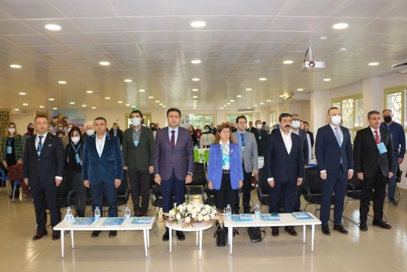 İzmir İl Milli Eğitim Müdürlüğünden Din Öğretimi Çalıştayı
