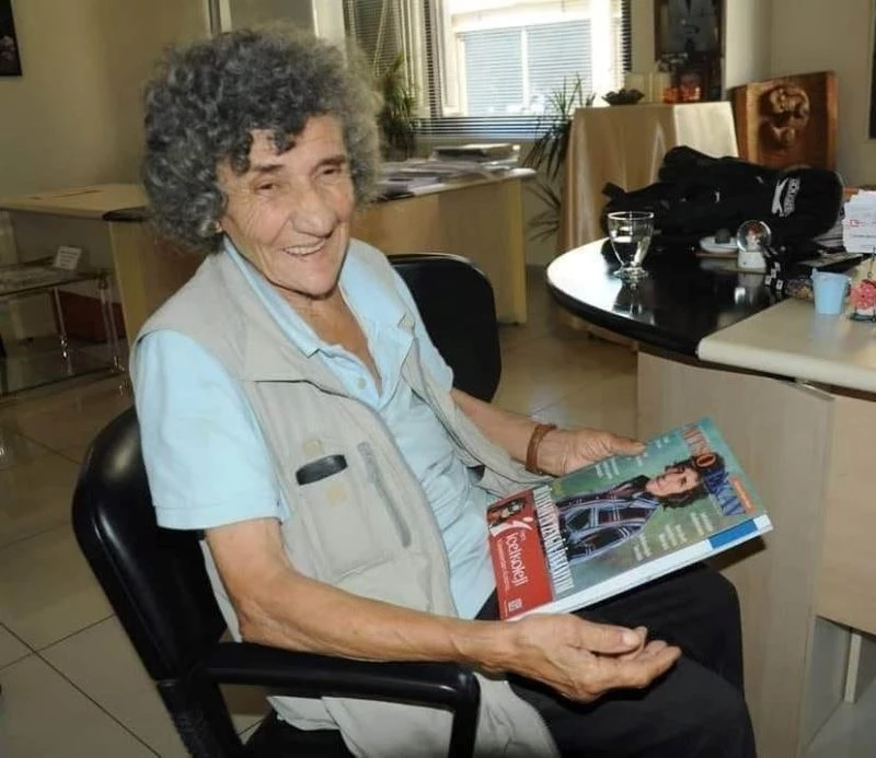 Ressam, şair ve yazar Lina Nasif evinde ölü bulundu
