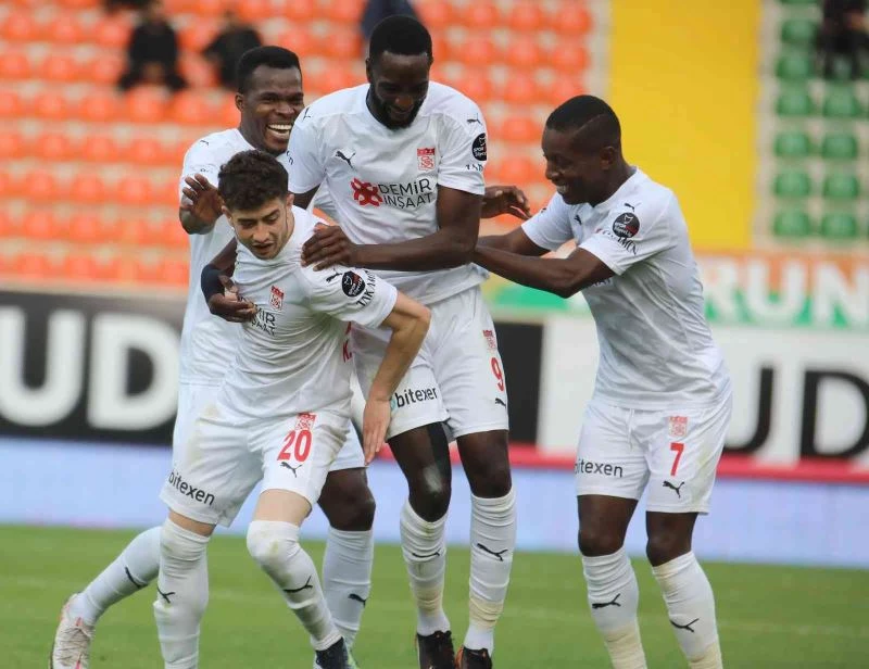 Yiğidolar 3’te 3 yapmak istiyor
