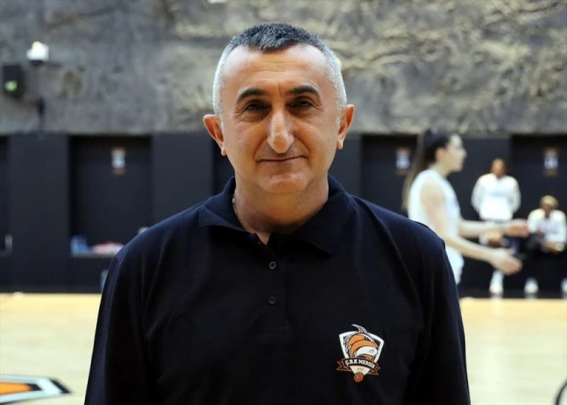 ÇBK Mersin Yenişehir Belediyesi, başantrenör Aziz Akkaya ile anlaştı