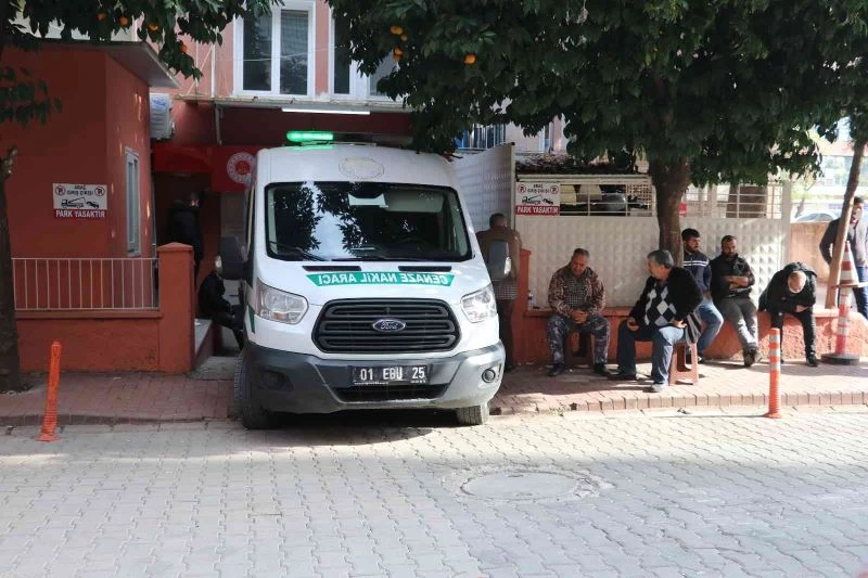 Uğruna intihar girişiminde bulunduğu eşini pompalı tüfekle öldürdü
