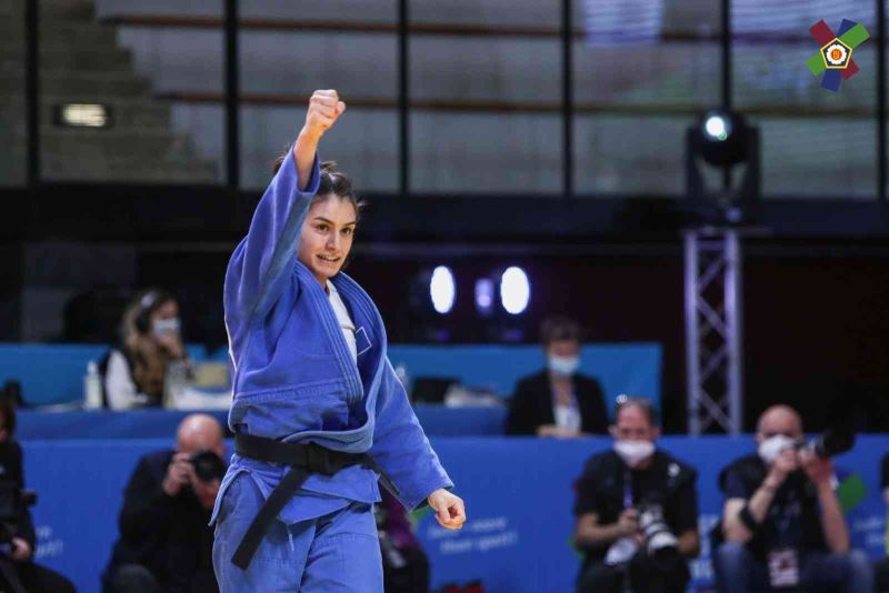 Hasret Bozkurt’un yer aldığı kadın Judo Takımı Avrupa Şampiyonu oldu
