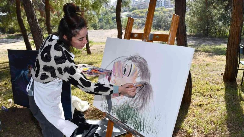 MEÜ, ‘sanat iyileştirir’ inancıyla herkesi resim sanatıyla buluşturmayı hedefliyor
