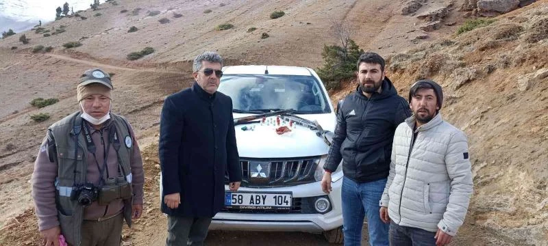 Kendileri kaçtı tüfekleri devlete kaldı
