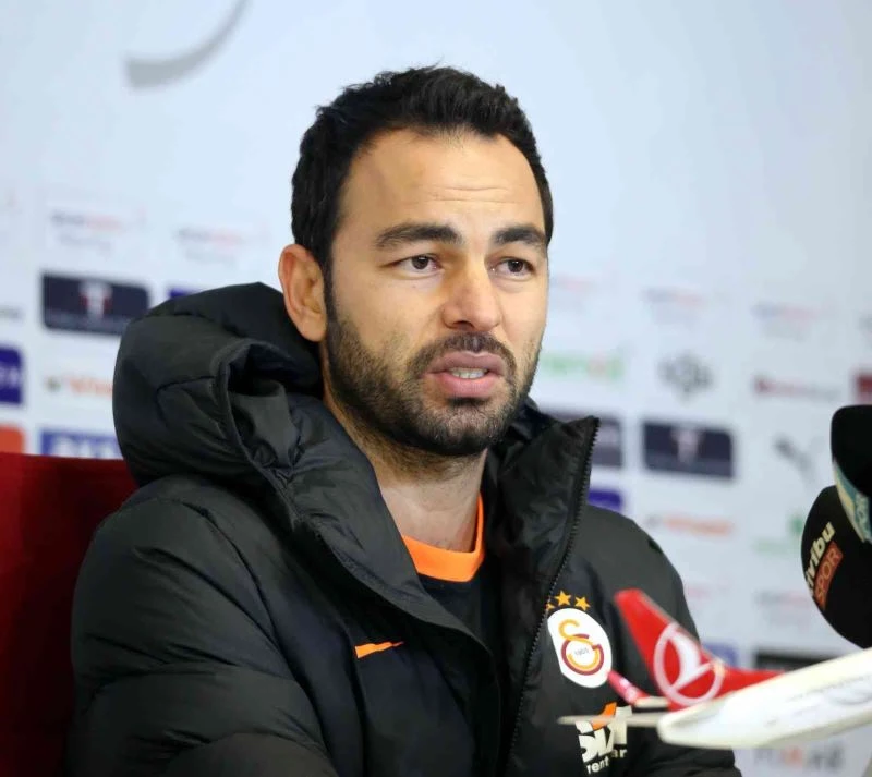 Selçuk İnan: “Muslera’nın durumu ciddi”
