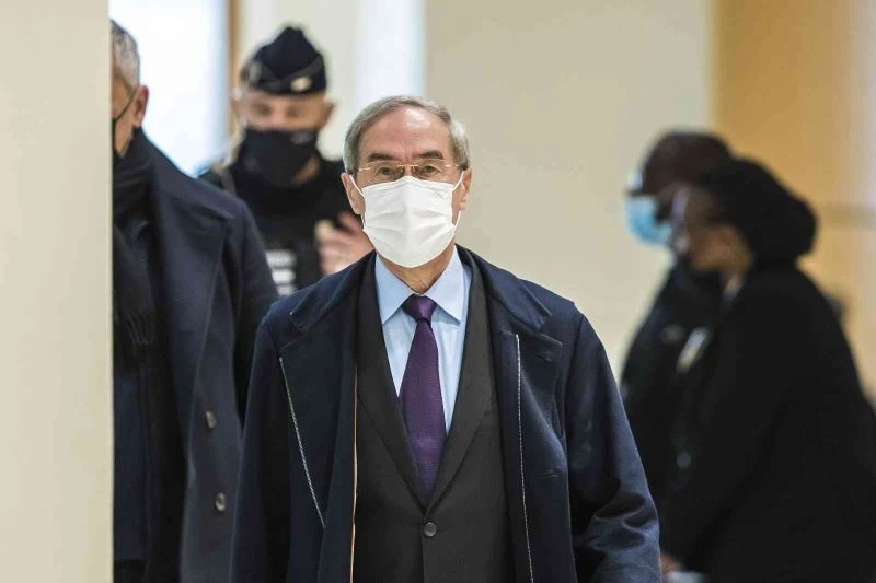 Eski Fransa İçişleri Bakanı Gueant devlete olan borcunu ödemediği için tutuklandı
