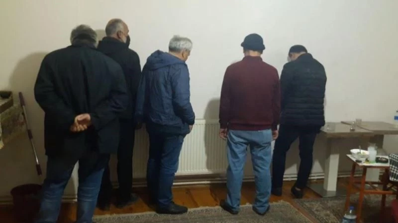 Denizli’de Ahlak Büro Amirliği ekipleri kumara geçit vermiyor
