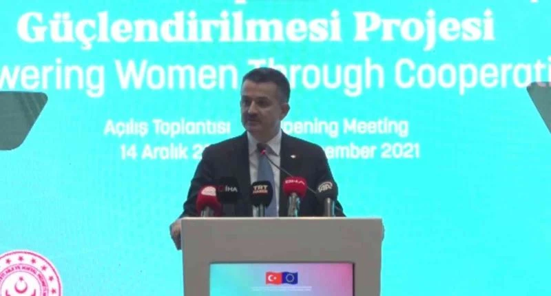 Bakan Pakdemirli: “Kadının elinin değmediği yerde, huzur yoktur, umut yoktur, bereket yoktur”
