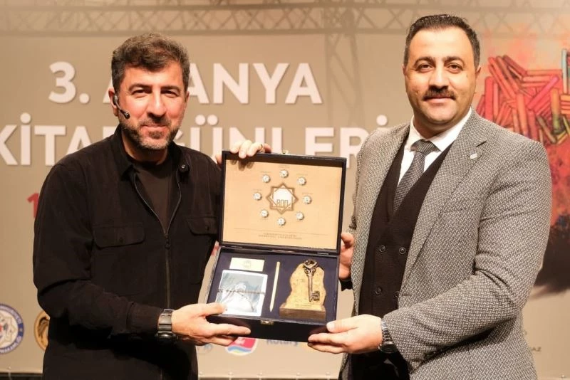 Hakan Bilgin’den ‘Fark’ıma Takılanlar’ söyleşisi
