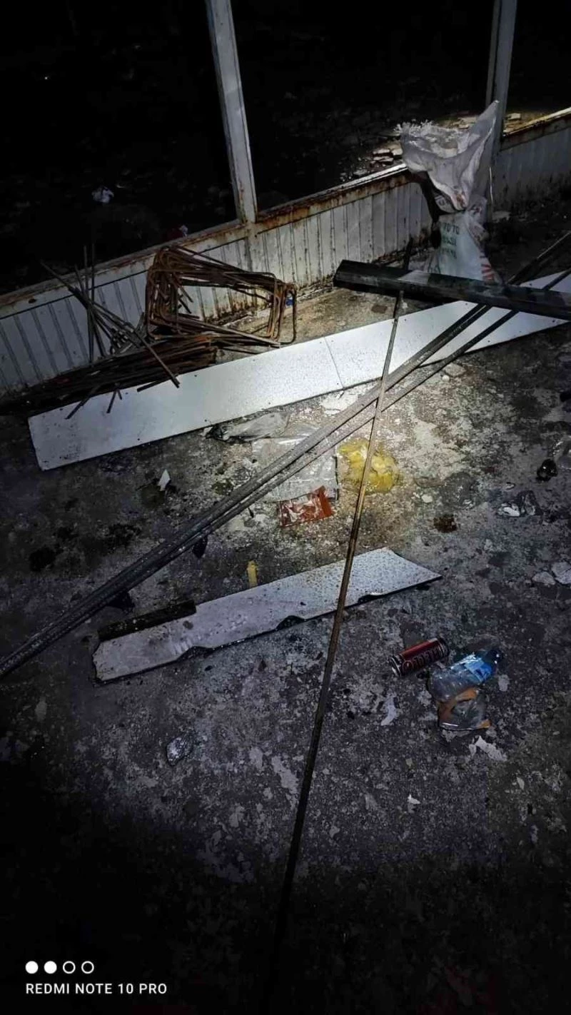 İnşaat demiri hırsızlarına suçüstü
