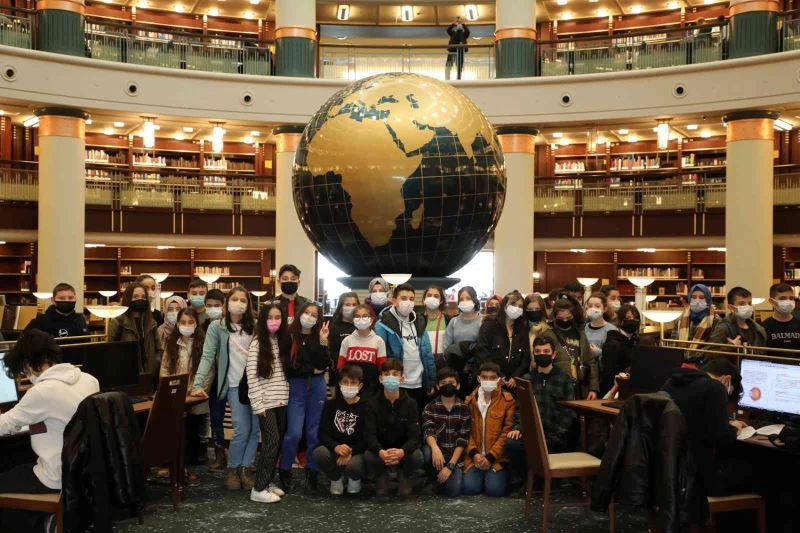 Akyurtlu öğrenciler Millet Kütüphanesi’nde
