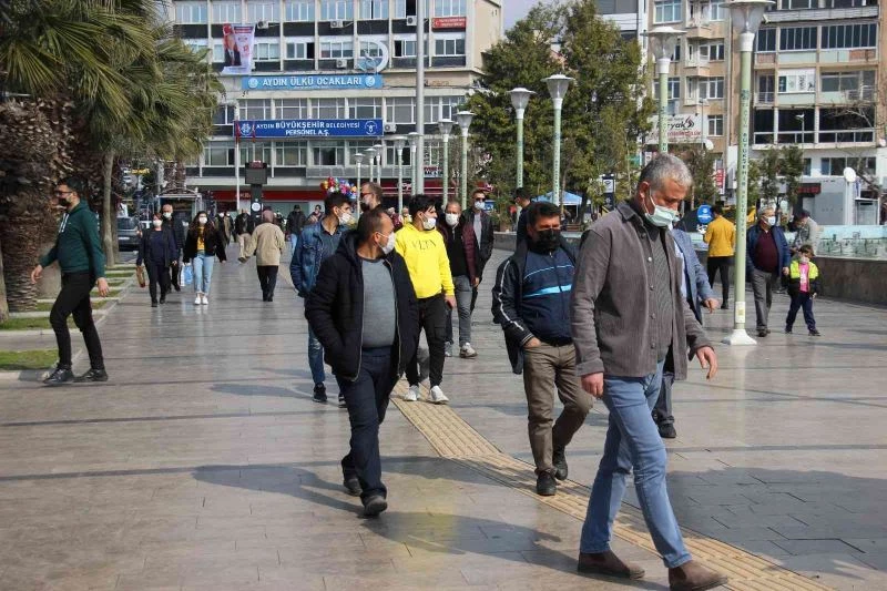 Aydın’da vaka sayıları düşüşe geçti
